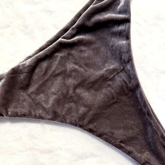 Fashion Nova Velvet Bikini Bottoms Purple/Taupe - Medium - Picture 3 of 3